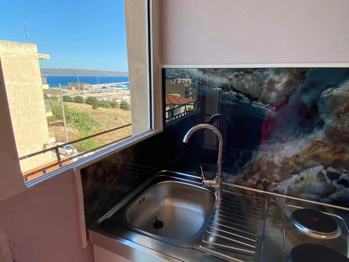 Lavrio 1Bdr Penthouse 7 Min On Foot From The Portアパートメント エクステリア 写真